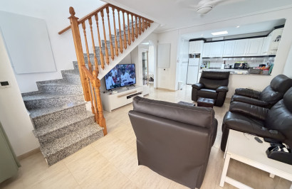 Resale - Town House - Villamartín
