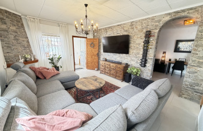 Resale - Apartment / Flat - Torrevieja - San Luis