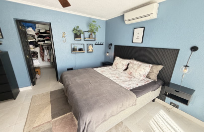 Resale - Apartment / Flat - Torrevieja - San Luis