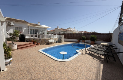 Resale - Apartment / Flat - Torrevieja - San Luis