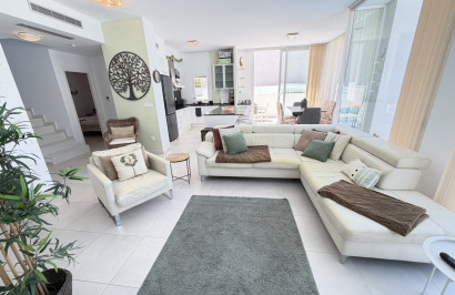 Resale - Detached Villa - Mil Palmeras