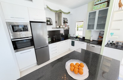 Resale - Detached Villa - Mil Palmeras