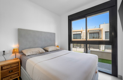 Resale - Apartment / Flat - Orihuela Costa - Villamartín