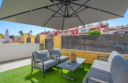 Resale - Apartment / Flat - Orihuela Costa - Villamartín
