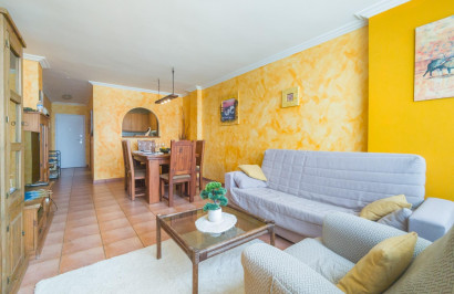 Resale - Apartment / Flat - Torrevieja - Acequion