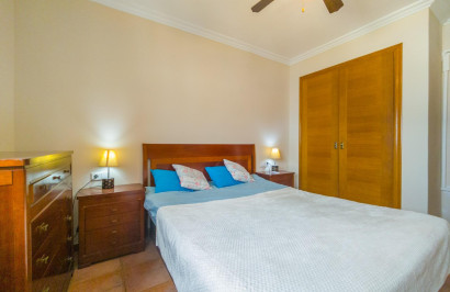 Resale - Apartment / Flat - Torrevieja - Acequion