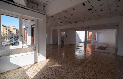 Herverkoop - Stadshuis - Torrevieja - Centro