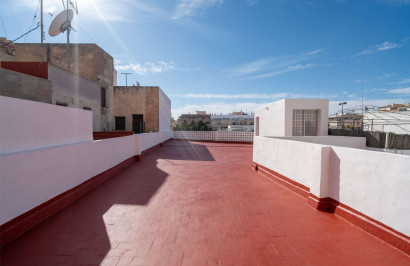 Herverkoop - Stadshuis - Torrevieja - Centro