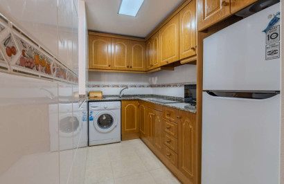 Herverkoop - Appartement / Flat - Torrevieja - Centro