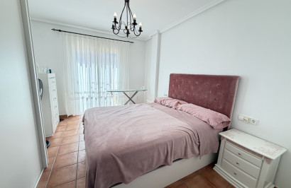Herverkoop - Stadshuis - Pilar de la Horadada - Pilar De La Horradada