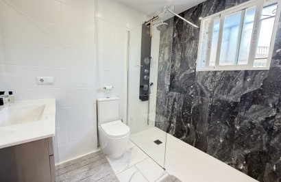 Resale - Detached Villa - Villamartín