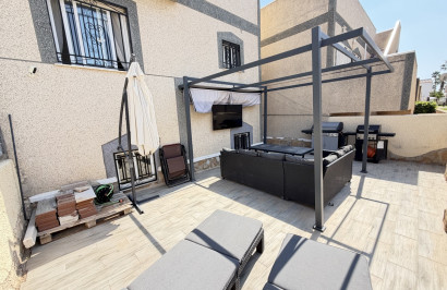 Resale - Detached Villa - Villamartín