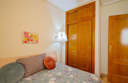 Revente - Appartement - Punta Prima