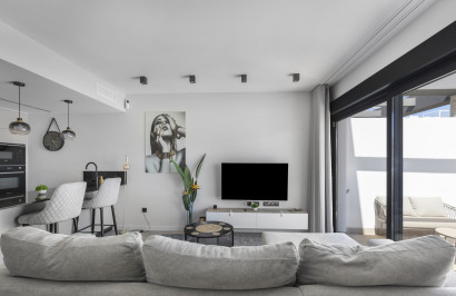 Resale - Apartment / Flat - Orihuela Costa - Punta Prima