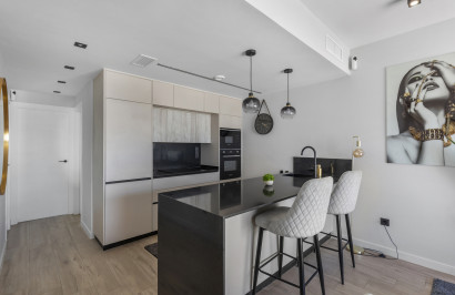 Resale - Apartment / Flat - Orihuela Costa - Punta Prima