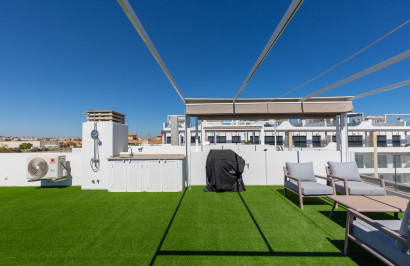 Resale - Apartment / Flat - Orihuela Costa - Punta Prima