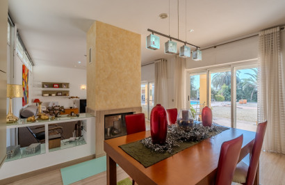 Reventa - Finca / Propiedad de Campo - Almoradí