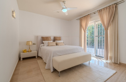 Reventa - Finca / Propiedad de Campo - Almoradí
