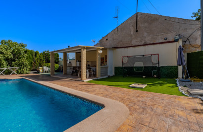 Reventa - Finca / Propiedad de Campo - Almoradí