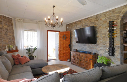 Resale - Semi - Detached Villa - Torrevieja - San Luis