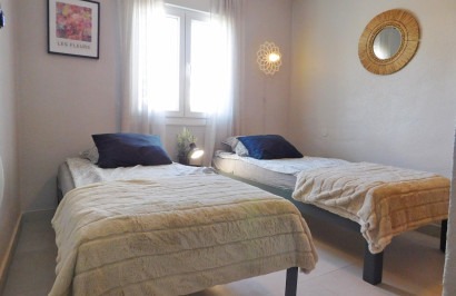 Resale - Semi - Detached Villa - Torrevieja - San Luis