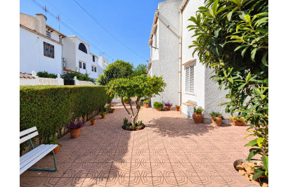 Resale - Town House - Torrevieja - Nueva Torrevieja