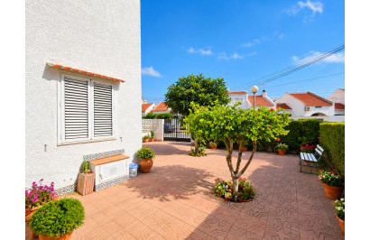 Resale - Town House - Torrevieja - Nueva Torrevieja
