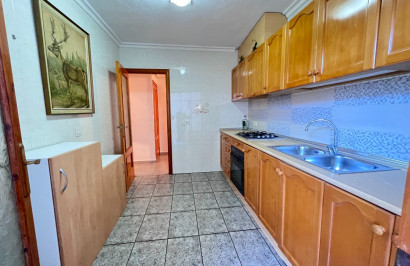 Resale - Town House - Jacarilla