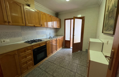 Resale - Town House - Jacarilla