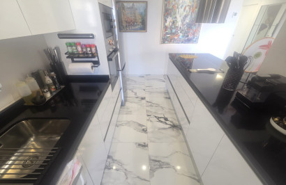Resale - Apartment / Flat - Villamartín - Los Dolses