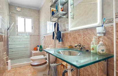Revente - Maison de ville - Torrevieja