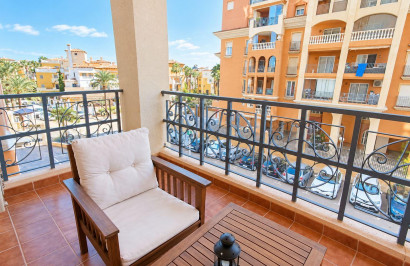 Resale - Apartment / Flat - Torrevieja - Playa de los Locos