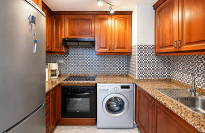 Resale - Apartment / Flat - Torrevieja - Playa de los Locos