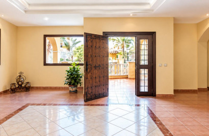 Resale - Apartment / Flat - Torrevieja - Playa de los Locos