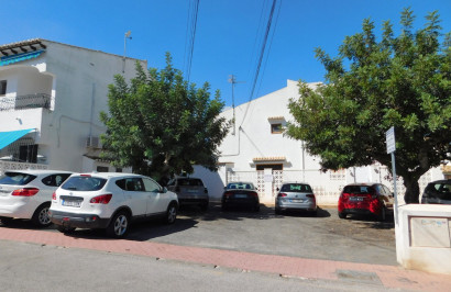 Resale - Town House - Torrevieja - Lago Jardin