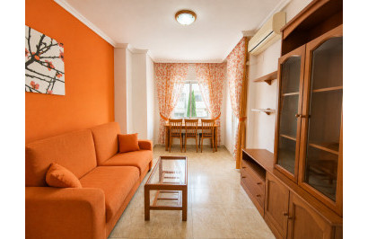 Resale - Apartment / Flat - Torrevieja - Playa del Cura
