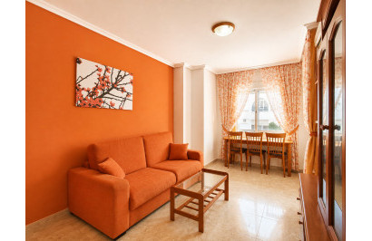 Resale - Apartment / Flat - Torrevieja - Playa del Cura