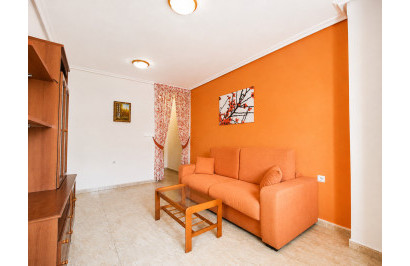 Resale - Apartment / Flat - Torrevieja - Playa del Cura