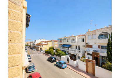 Resale - Apartment / Flat - Torrevieja - Playa del Cura