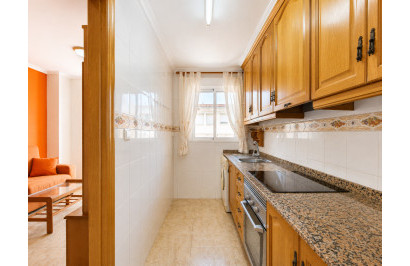 Resale - Apartment / Flat - Torrevieja - Playa del Cura