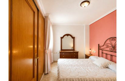 Resale - Apartment / Flat - Torrevieja - Playa del Cura
