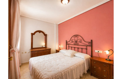 Resale - Apartment / Flat - Torrevieja - Playa del Cura