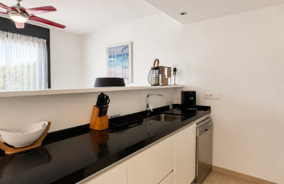 Resale - Apartment / Flat - Orihuela Costa - Punta Prima