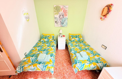 Resale - Apartment / Flat - Los Montesinos - La Herrada