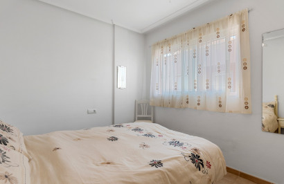 Resale - Apartment / Flat - Orihuela