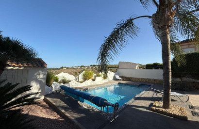 Herverkoop - Vrijstaande villa - San Miguel de Salinas