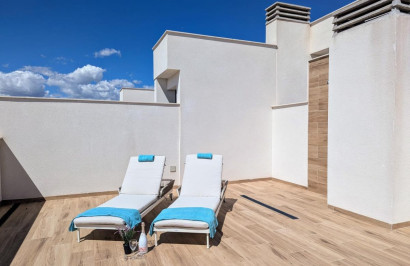 Resale - Apartment / Flat - Villamartín