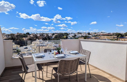 Resale - Apartment / Flat - Villamartín