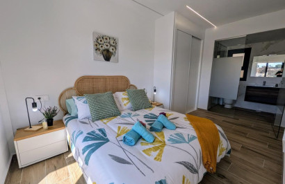 Resale - Apartment / Flat - Villamartín