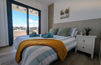 Resale - Apartment / Flat - Villamartín